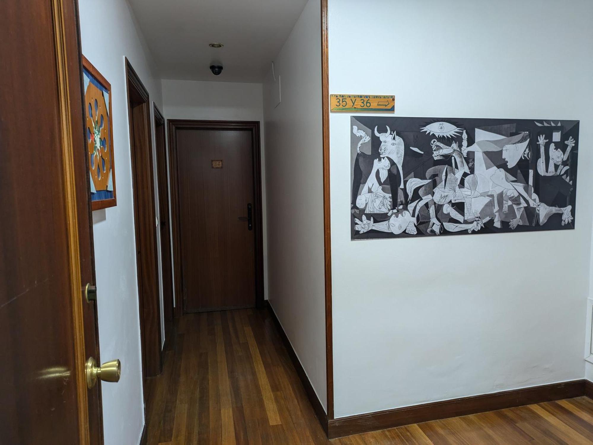 Akelarre Ostatua Hotell Guernica y Luno Exteriör bild