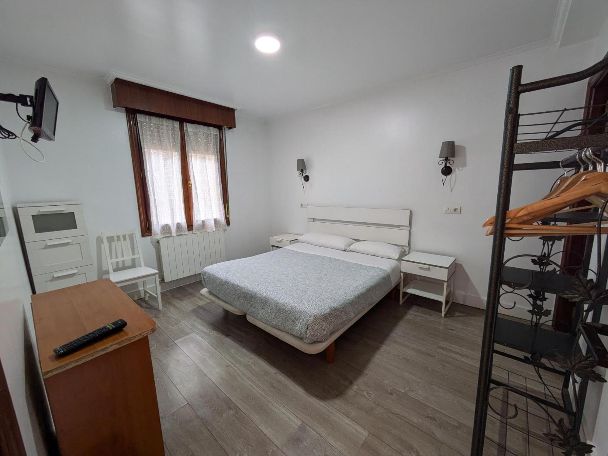 Akelarre Ostatua Hotell Guernica y Luno Exteriör bild